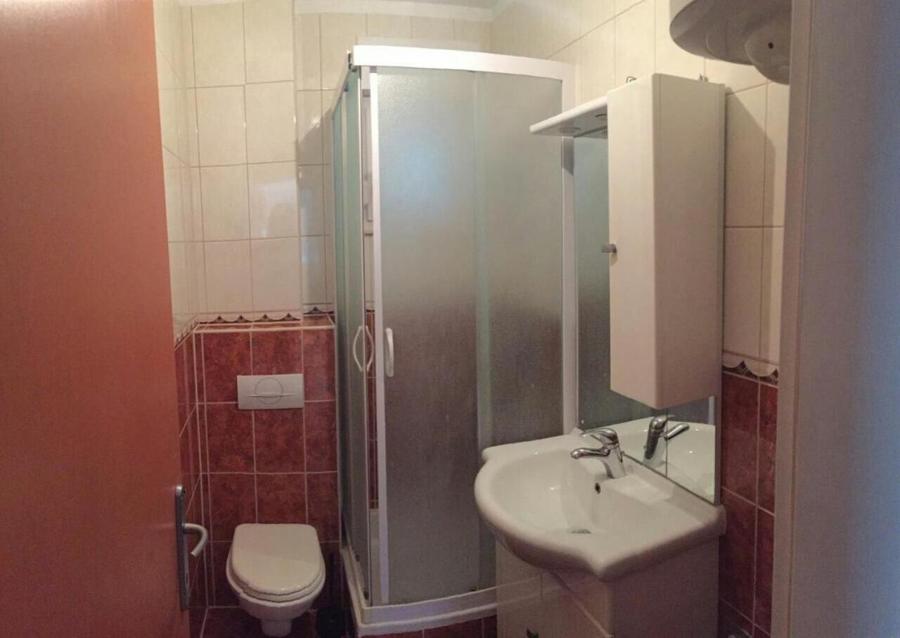 Apartment Zdrave - Free Parking Makarska Exterior photo